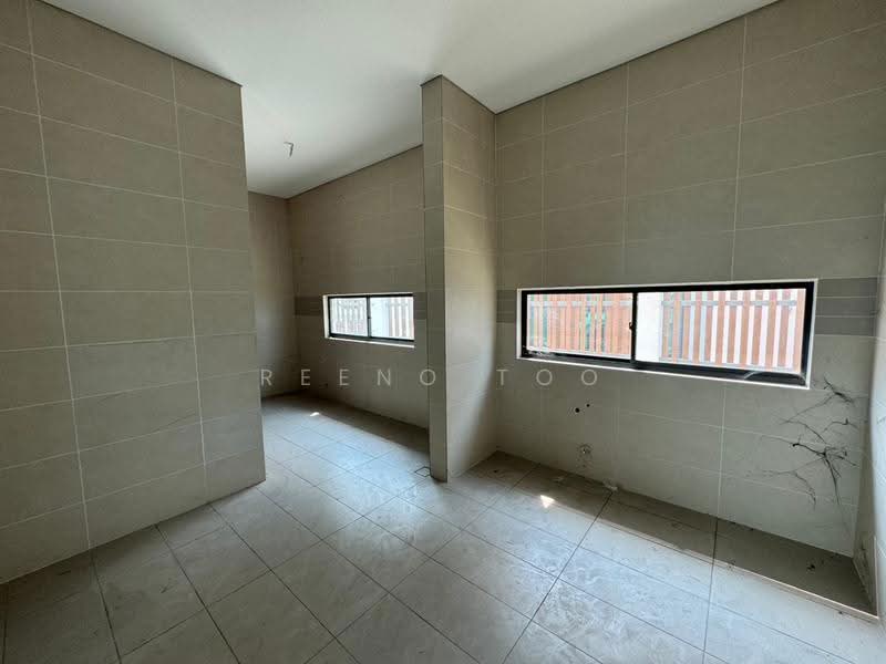 Rumah Banglo untuk Dijual di Subang Bestari (Shah Alam) - Reeno Too - PropertyGuru.com.my