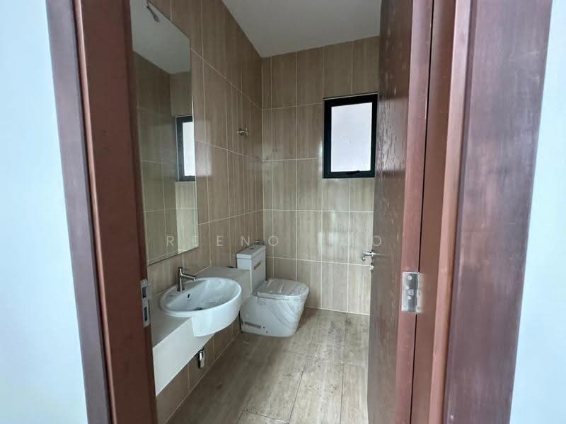 Rumah Banglo untuk Dijual di Subang Bestari (Shah Alam) - Reeno Too - PropertyGuru.com.my