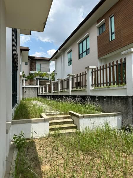 Bungalow House untuk Dijual di Subang Bestari (Shah Alam) - Zairul Hamedi Bin Zainal - PropertyGuru.com.my