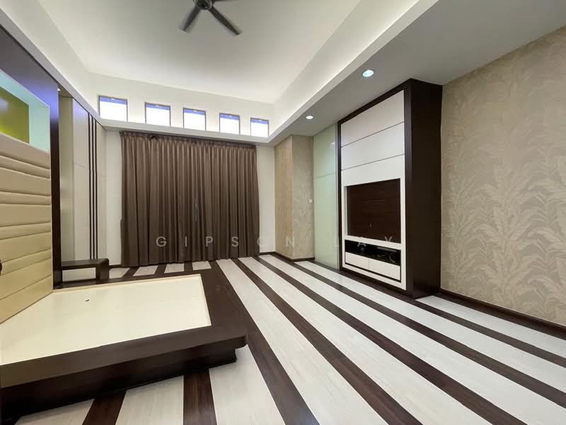 Rumah Berkembar untuk Dijual di Taman Kluang Setia (Kluang) - Gipson Lay - PropertyGuru.com.my