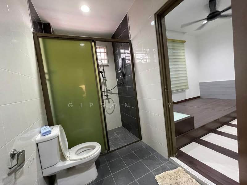 Rumah Berkembar untuk Dijual di Taman Kluang Setia (Kluang) - Gipson Lay - PropertyGuru.com.my