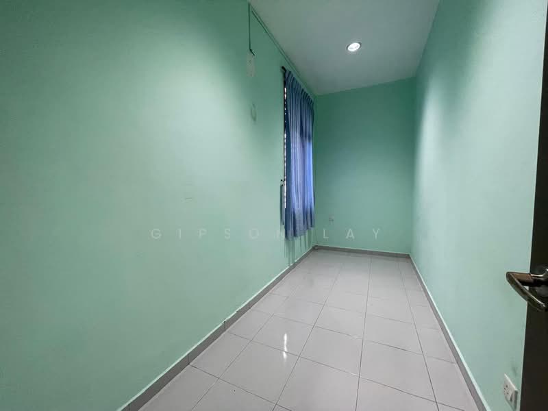 Rumah Berkembar untuk Dijual di Taman Kluang Setia (Kluang) - Gipson Lay - PropertyGuru.com.my