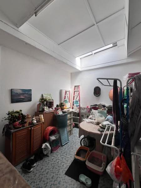 Bungalow House for Sale in Taman Kaya (Jalan Ipoh) - Elaine Yew - PropertyGuru.com.my