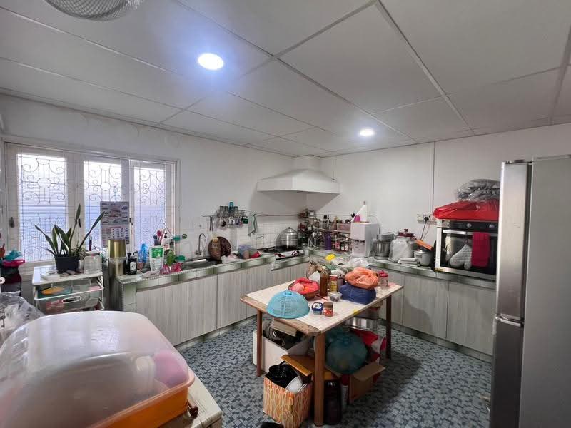 Bungalow House for Sale in Taman Kaya (Jalan Ipoh) - Elaine Yew - PropertyGuru.com.my