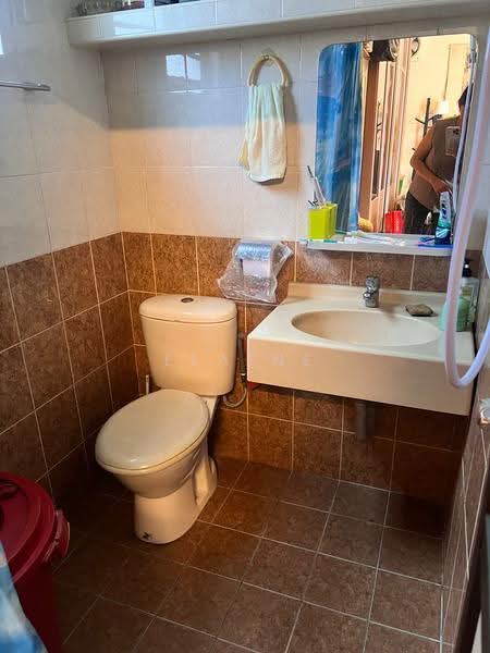 Bungalow House for Sale in Taman Kaya (Jalan Ipoh) - Elaine Yew - PropertyGuru.com.my