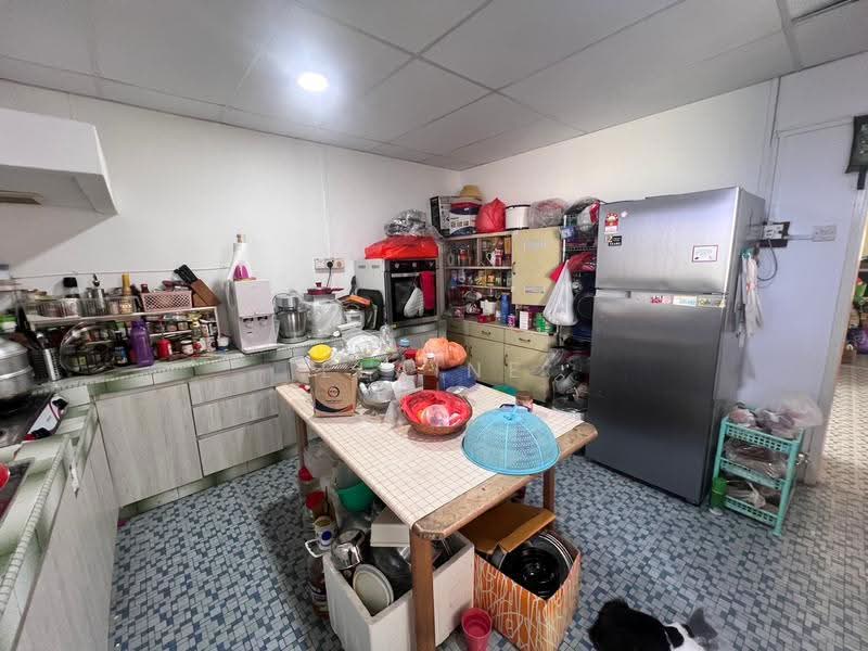 Bungalow House for Sale in Taman Kaya (Jalan Ipoh) - Elaine Yew - PropertyGuru.com.my
