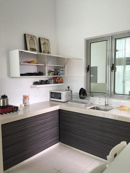 Service Residence for Sale at Greenz (Residensi Flora) @ One South - Janet Au - PropertyGuru.com.my