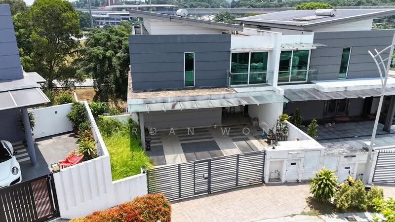 Semi-Detached House for Sale in Bayu Damansara (Petaling Jaya) - Gordan Wong - PropertyGuru.com.my