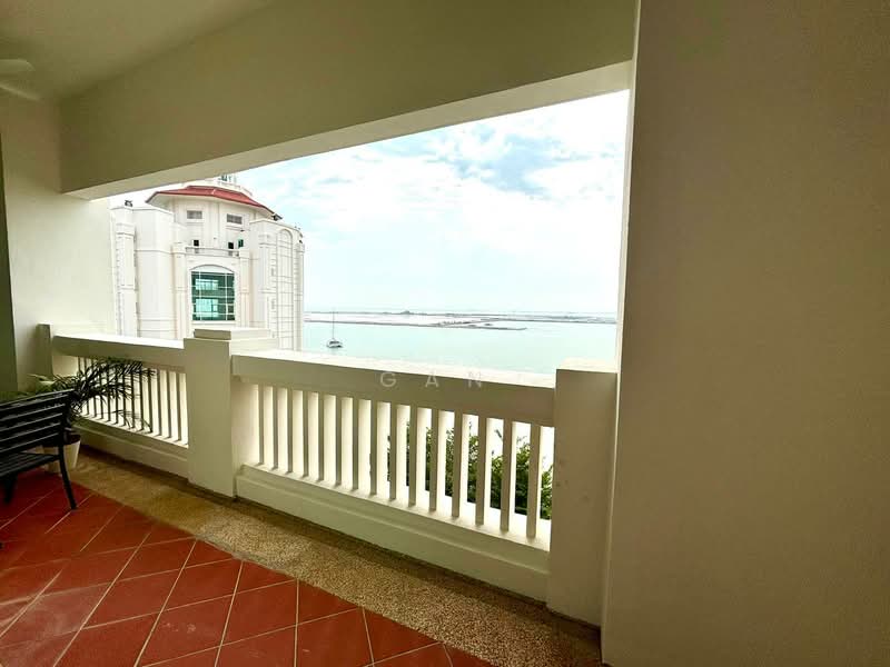 Servis Apartment untuk Disewa di Straits Quay (The Suites at Waterside) - Gan Chun Kai - Balcony - PropertyGuru.com.my