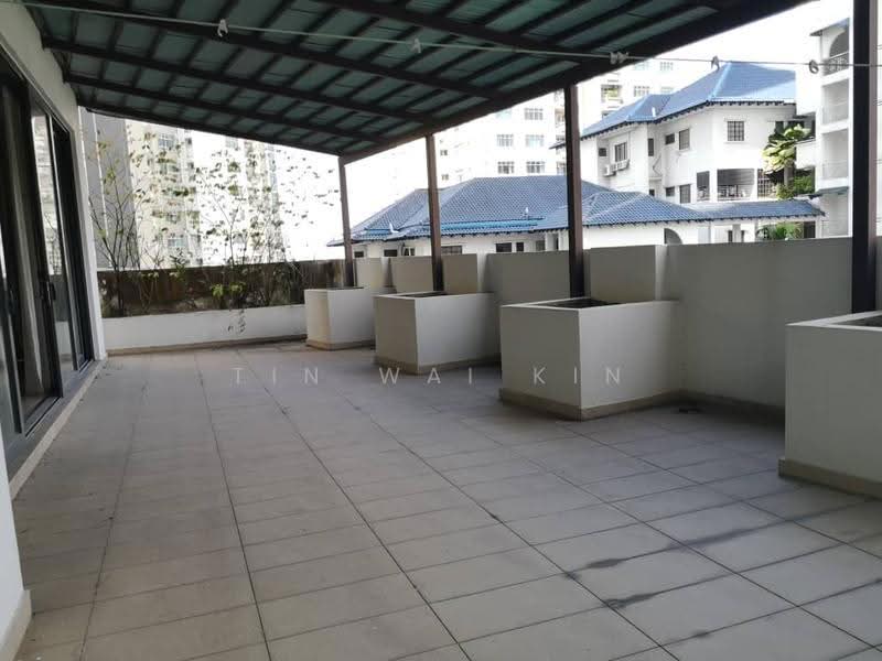 Kediaman Servis untuk Disewa di Ken Bangsar - Tin Wai Kin - Balcony - PropertyGuru.com.my