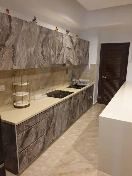 Kediaman Servis untuk Disewa di Regalia Residence - Tabber Tan - Kitchen - PropertyGuru.com.my