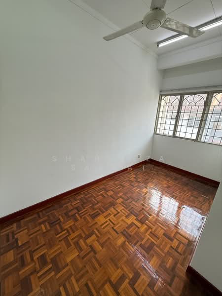 1-storey Terraced House for Sale in Putra Heights (Subang Jaya) - SHAH REZA SASMAT - PropertyGuru.com.my