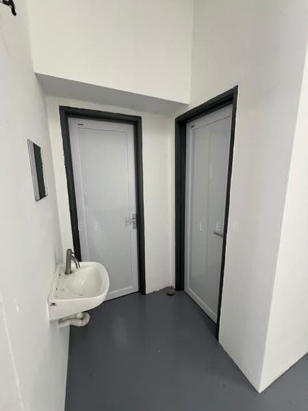 Kedai untuk Disewa di Bandar Saujana Putra (Tanjong Duabelas) - See Yau Lee - PropertyGuru.com.my