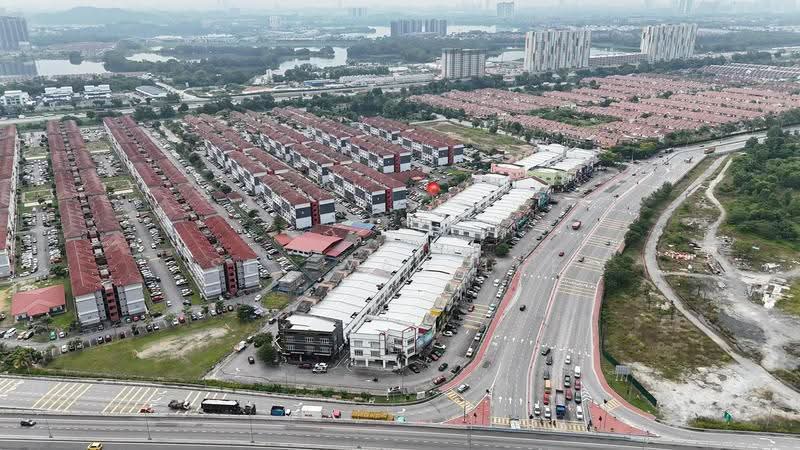 Kedai untuk Disewa di Bandar Saujana Putra (Tanjong Duabelas) - See Yau Lee - PropertyGuru.com.my