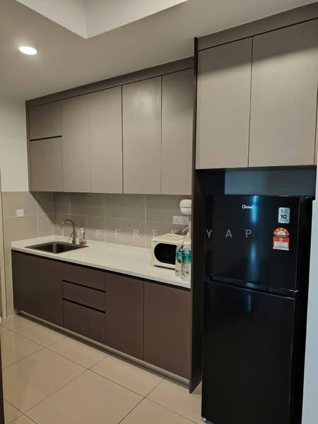 Service Residence for Rent at The Pulse Residence - Jeffrey Yap - Kitchen - PropertyGuru.com.my