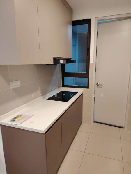 Service Residence for Rent at The Pulse Residence - Jeffrey Yap - Kitchen - PropertyGuru.com.my
