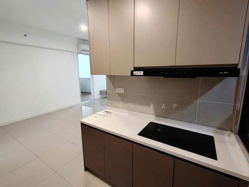 Service Residence for Rent at The Pulse Residence - Jeffrey Yap - Kitchen - PropertyGuru.com.my