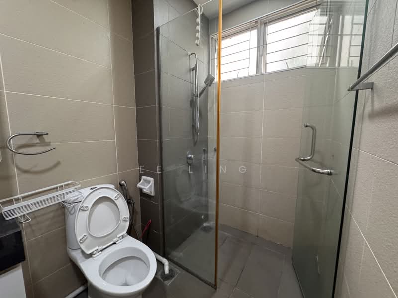 Bungalow for Sale in D'alpinia (Puchong) - EE Ling - Bathroom - PropertyGuru.com.my