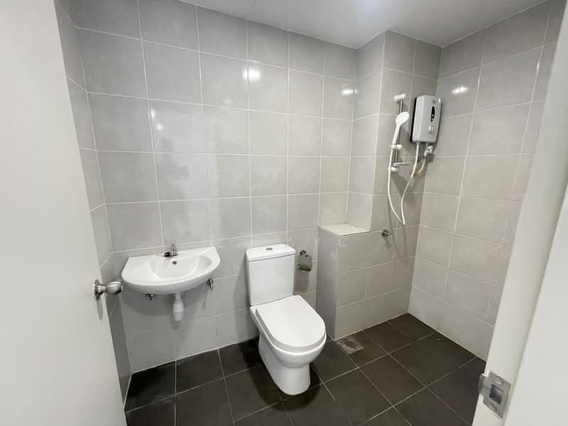Kediaman Servis untuk Dijual di Duduk Se.Ruang @ Eco Sanctuary - MckayC TEH - PropertyGuru.com.my