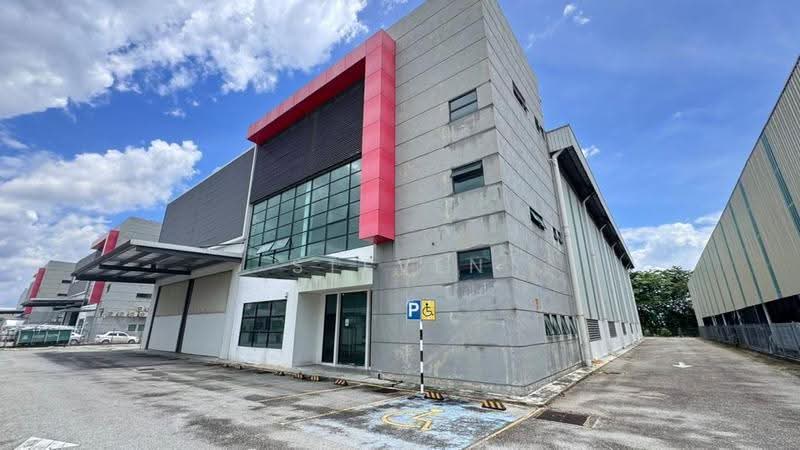 Detached Factory for Sale in Taman Perindustrian Puchong Utama (Puchong) - Steven Shim - Exterior - PropertyGuru.com.my