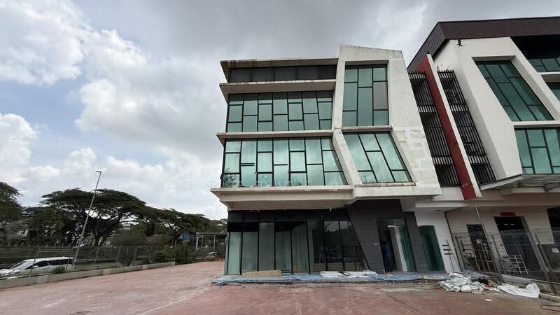 Commercial Semi-D for Sale in Setia Alam (Selangor) - Steven Shim - Exterior - PropertyGuru.com.my
