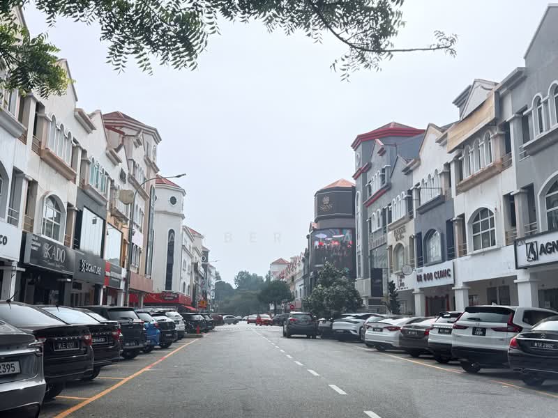 Kedai untuk Disewa di Dataran Sunway (Kota Damansara) - Amber Lai - PropertyGuru.com.my