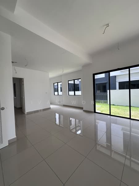 Rumah Berkembar untuk Dijual di Seksyen U13 (Setia Alam) - Ivan Wong - PropertyGuru.com.my