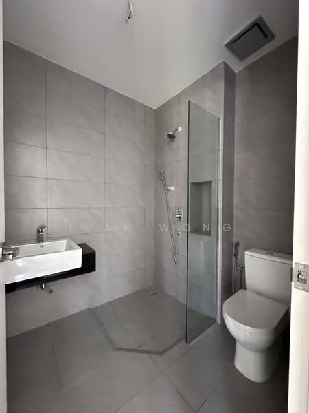 Rumah Berkembar untuk Dijual di Seksyen U13 (Setia Alam) - Ivan Wong - PropertyGuru.com.my