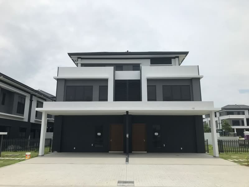Rumah Berkembar untuk Dijual di Seksyen U13 (Setia Alam) - Ivan Wong - PropertyGuru.com.my