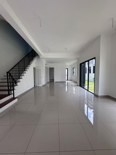 Rumah Berkembar untuk Dijual di Seksyen U13 (Setia Alam) - Ivan Wong - PropertyGuru.com.my