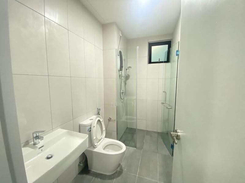 Service Residence for Sale at Ruby Seapark - Ben Ng - Bathroom - PropertyGuru.com.my