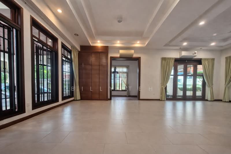 Semi-Detached House for Sale in Tanjung Bungah (Penang) - Billy Teh - Living Room - PropertyGuru.com.my
