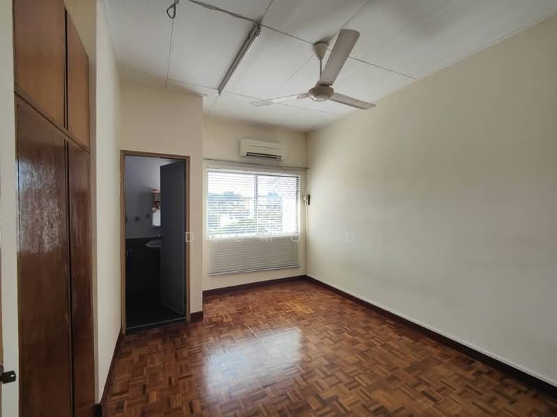 Rumah Teres 2-Tingkat untuk Dijual di Damansara Jaya (Petaling Jaya) - Desmond Tan - PropertyGuru.com.my