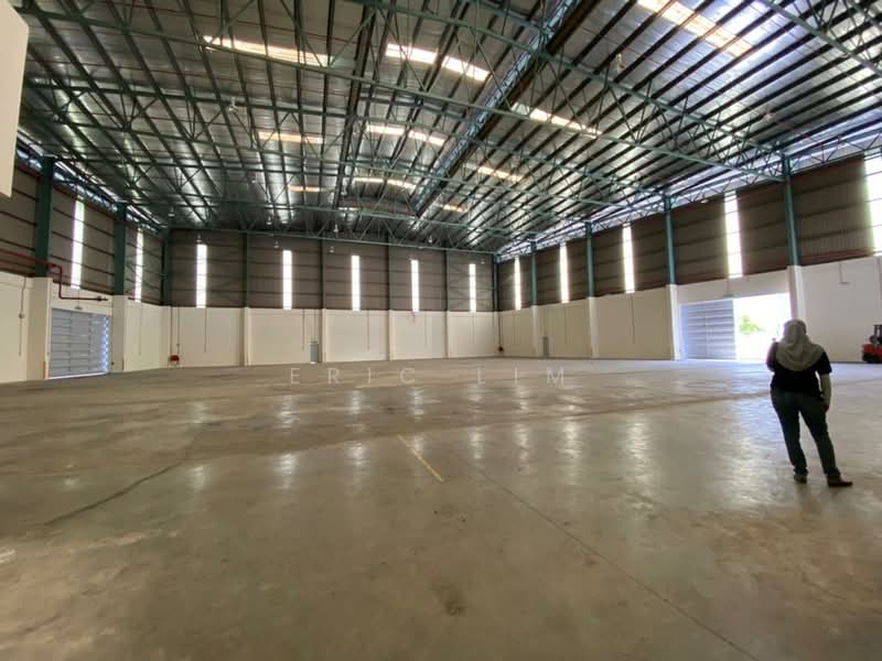 Detached Factory for Rent in Seksyen 15 (Shah Alam) - Eric Lim - Interior - PropertyGuru.com.my