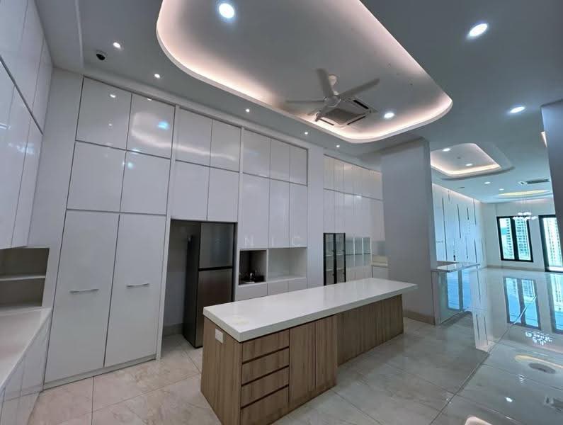 Rumah Banglo untuk Dijual di Country Heights Damansara (Kuala Lumpur) - Nic Lu - PropertyGuru.com.my