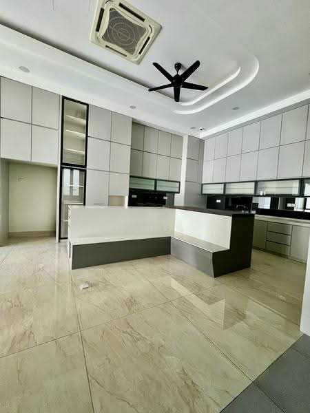 Rumah Banglo untuk Dijual di Country Heights Damansara (Kuala Lumpur) - Nic Lu - PropertyGuru.com.my