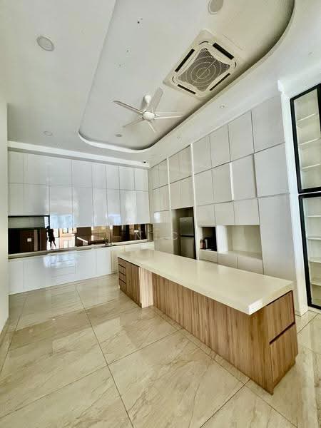 Rumah Banglo untuk Dijual di Country Heights Damansara (Kuala Lumpur) - Nic Lu - PropertyGuru.com.my