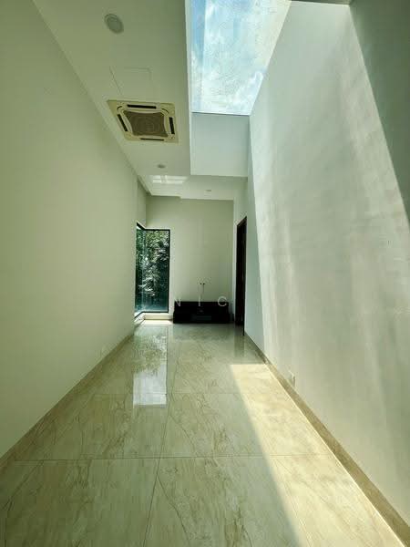 Rumah Banglo untuk Dijual di Country Heights Damansara (Kuala Lumpur) - Nic Lu - PropertyGuru.com.my