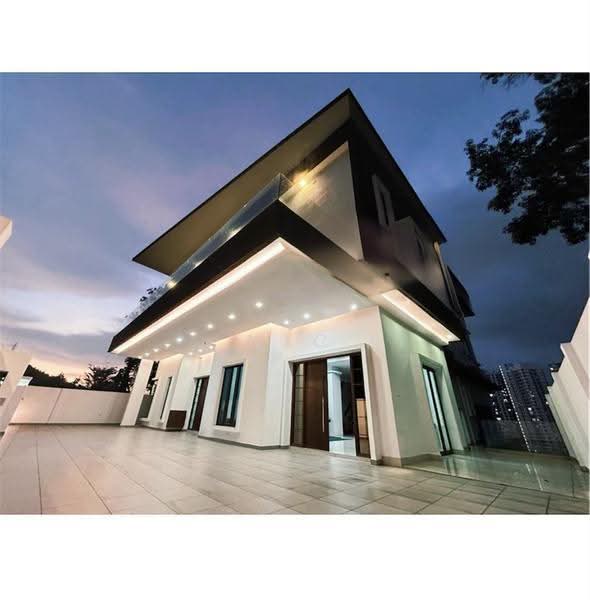 Rumah Banglo untuk Dijual di Country Heights Damansara (Kuala Lumpur) - Nic Lu - PropertyGuru.com.my