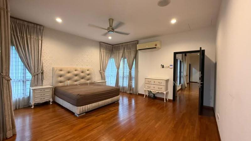 Bungalow House for Sale in Jade Hills (Kajang) - Hei Kar Jun - Bedroom - PropertyGuru.com.my