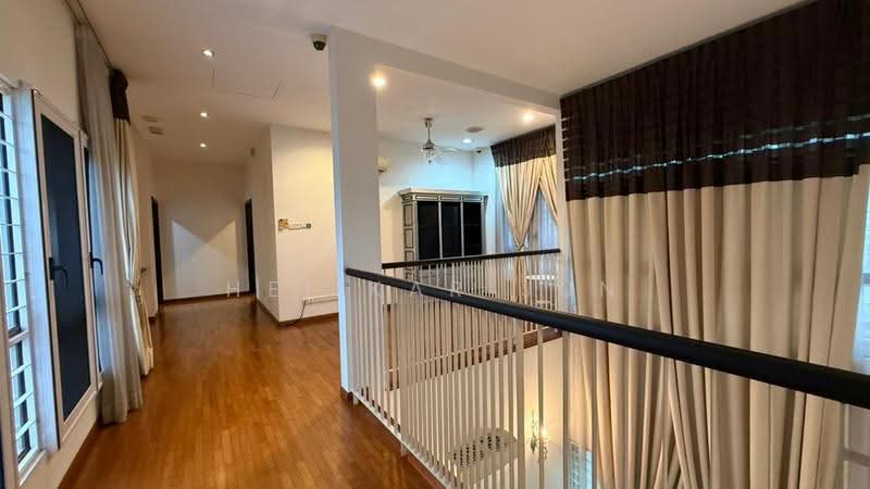 Bungalow House for Sale in Jade Hills (Kajang) - Hei Kar Jun - Corridor - PropertyGuru.com.my