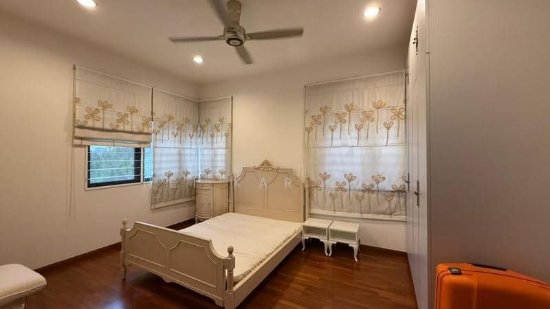 Bungalow House for Sale in Jade Hills (Kajang) - Hei Kar Jun - Bedroom - PropertyGuru.com.my