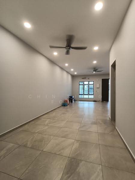 Rumah Teres 2-Tingkat untuk Disewa di Taman Molek Residence (Ayer Molek) - Chin Siang Fong - Living Room - PropertyGuru.com.my