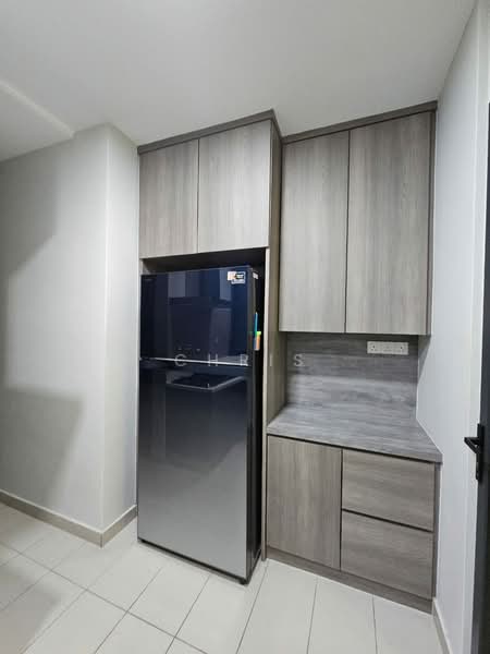 Kondominium untuk Dijual di The LIGHT COLLECTION II - Chris Teoh - Kitchen - PropertyGuru.com.my