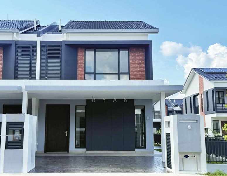 2-storey Terraced House for Sale in Shah Alam (Selangor) - Ryan Soo - Exterior - PropertyGuru.com.my