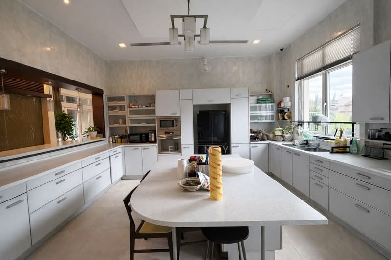 Rumah Banglo untuk Dijual di Glenmarie (Selangor) - Kenny Chua - Kitchen - PropertyGuru.com.my
