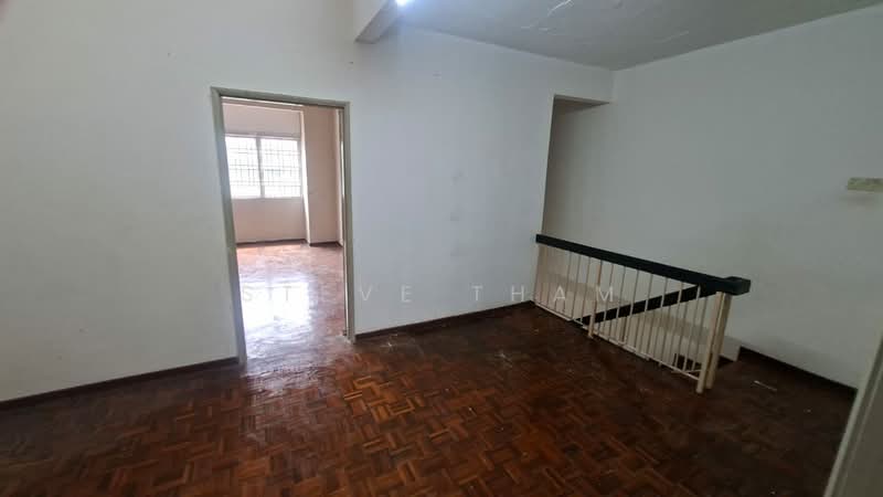 Rumah Teres 2 Tingkat untuk Dijual di Taman Puncak Jalil (Seri Kembangan) - Steve Tham - Interior - PropertyGuru.com.my