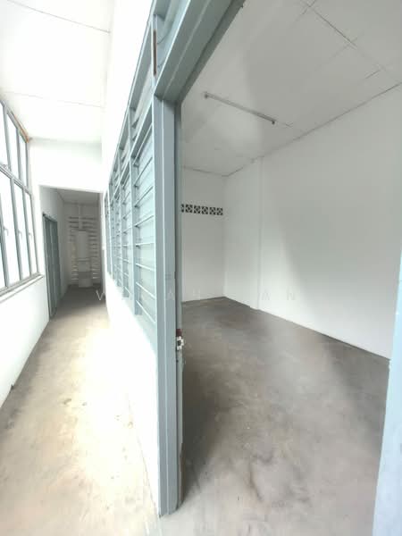 Shop / Office for Rent in Klang (Selangor) - Vivan Tan - Interior - PropertyGuru.com.my
