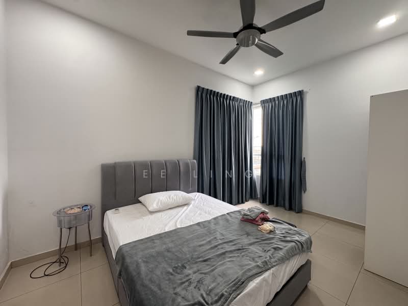 Rumah Banglo untuk Disewa di D'alpinia (Puchong) - EE Ling - Bedroom - PropertyGuru.com.my