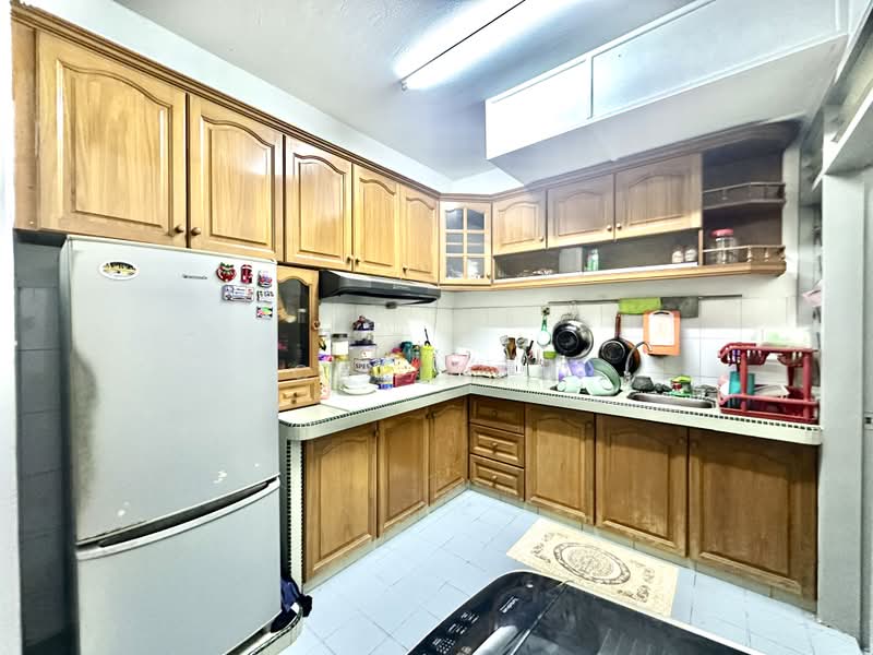 Pangsapuri untuk Dijual di Starville - Carlson Chee - Kitchen - PropertyGuru.com.my